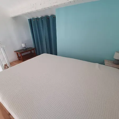 Grand Mezzanine Avec Vue Mer, Parking Et Climatisation à Deux Pas De La Calanque De La Cron - Fr-1-100-319 *