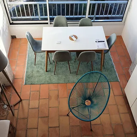 Appartement Grand Mezzanine Avec Vue Mer, Parking Et Climatisation à Deux Pas De La Calanque De La Cron - Fr-1-100-319